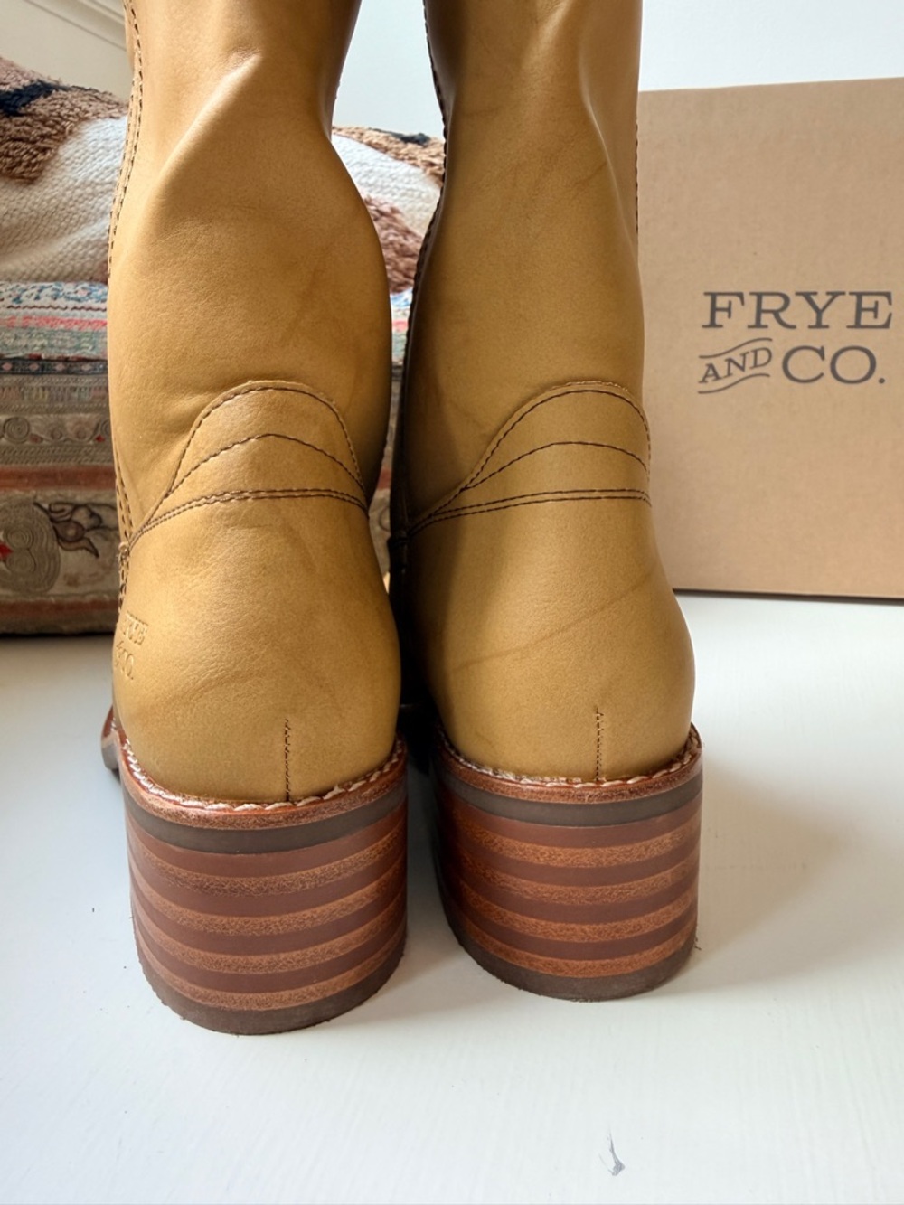 🌼 NWT / IN BOX FRYE & CO. Miranda Boots in BANANA 6.5 - Picture 8 of 16